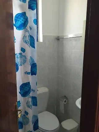 فندق Anastasia House 3*